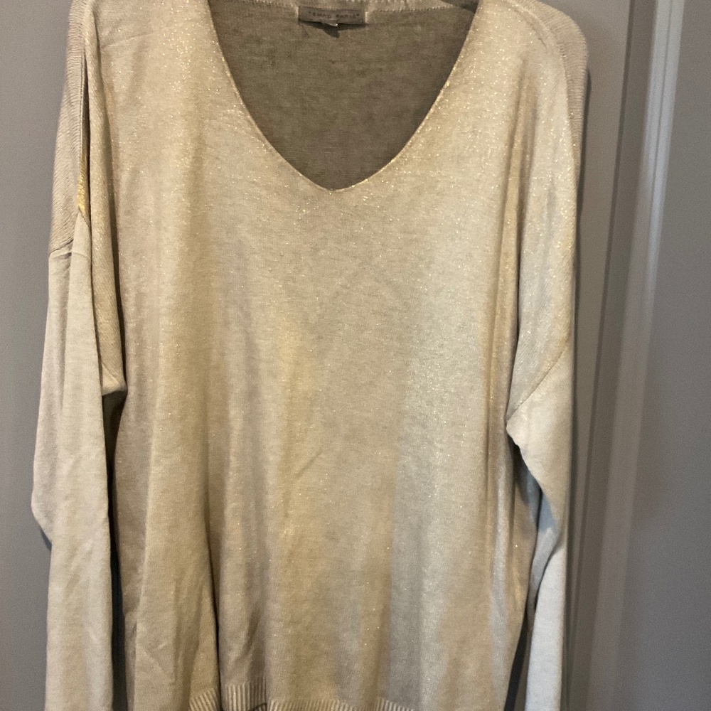 Ombré Gold Metallic Sweater from Italy in cotton, poly and acrylic fabric.